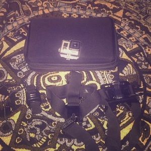 Go pro hero 3 with 2 accessories